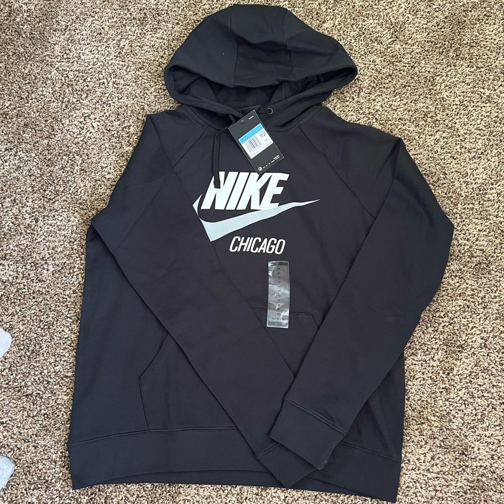 New with tags Nike hoodie